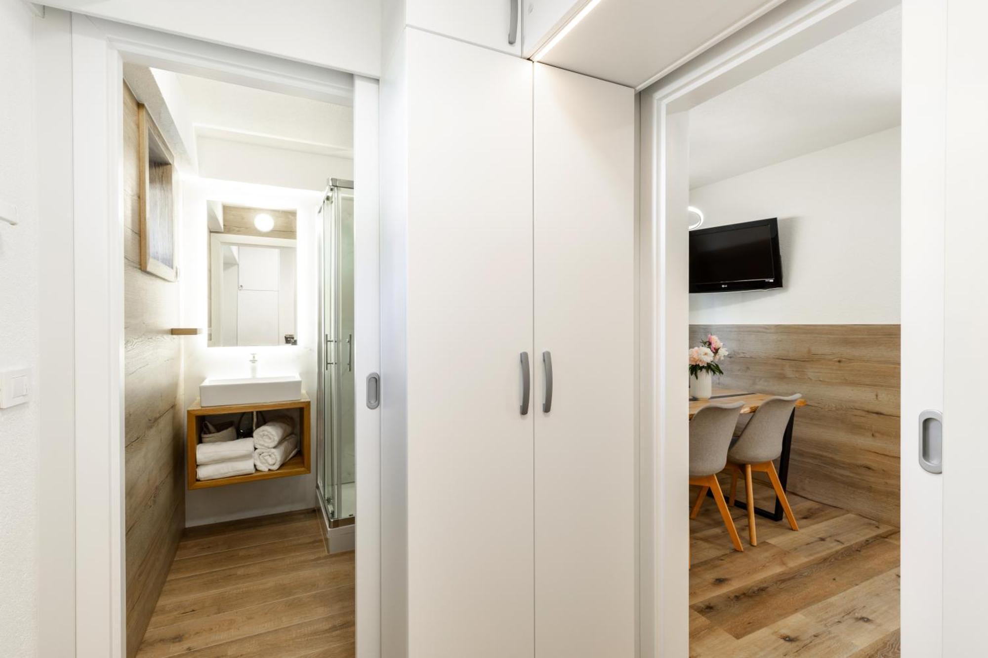 Apartment Tina Podcetrtek Ngoại thất bức ảnh